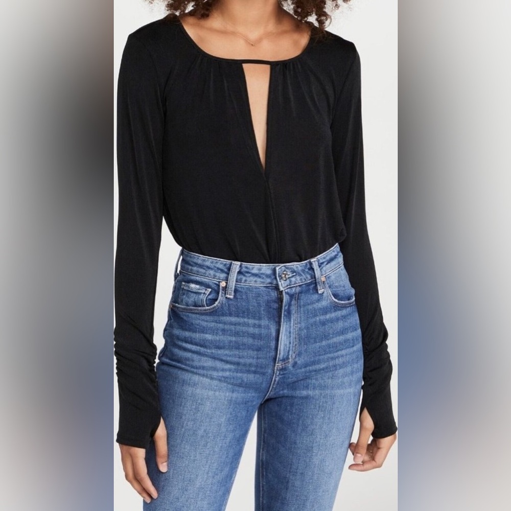 FREE PEOPLE NWT Black Long Sleeved Bodysuit w/Thumbholes